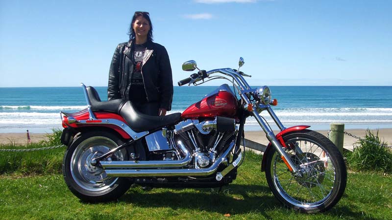 Experience a thrilling 2 Hour chauffeured ride on a Harley Davidson® with Wheels of Thunder Motorcycle Tours!
